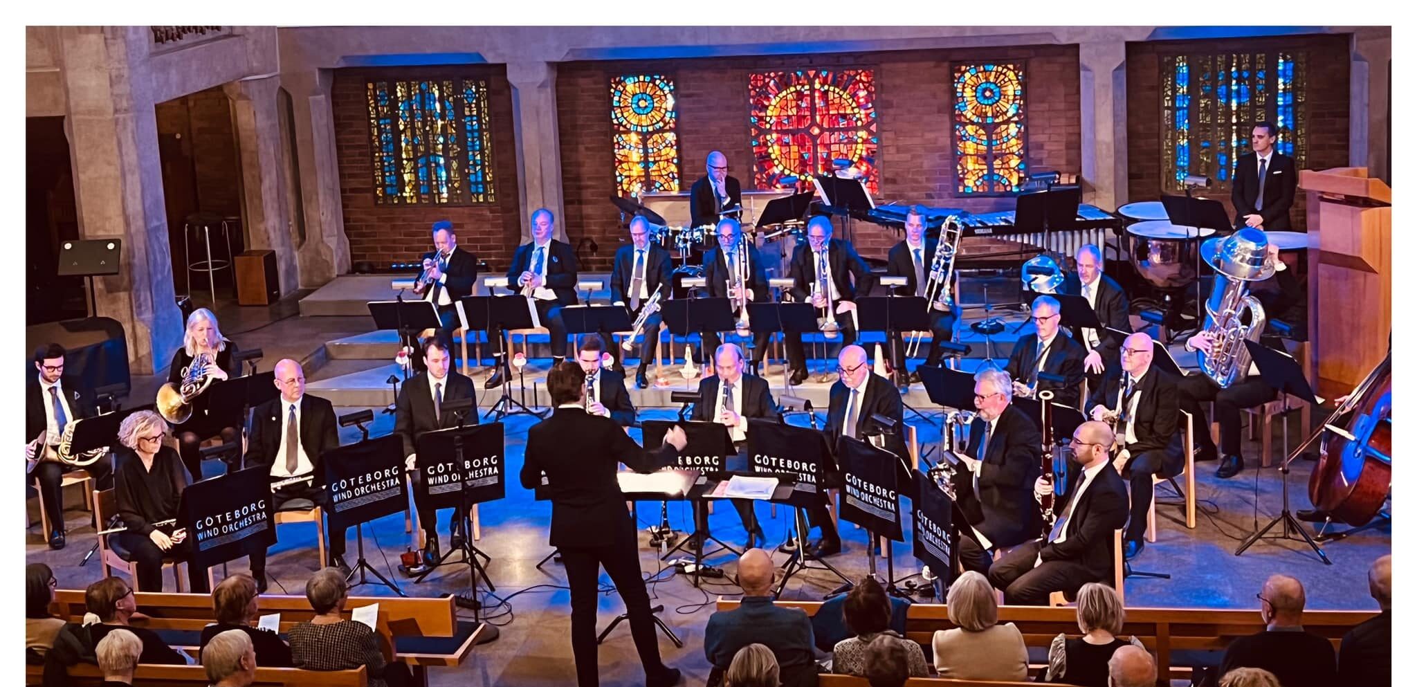 Välkomna alla medlemmar i Lasse Dahlquist-sällskapet till en konsert där Göteborg Wind Orchestra möter Bernstein!