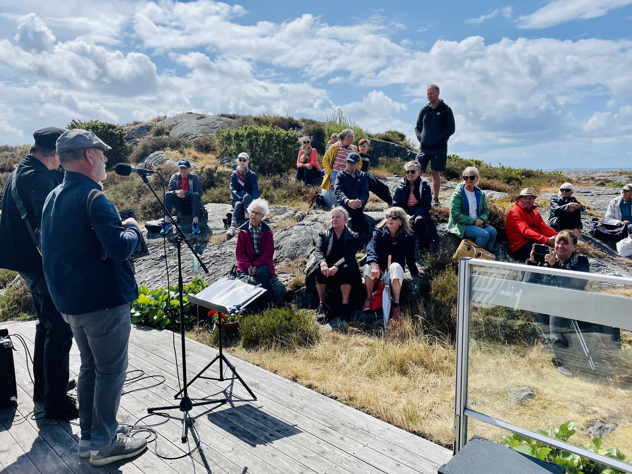 Musikalisk vandring på Brännö i Lasse Dahlquists fotspår